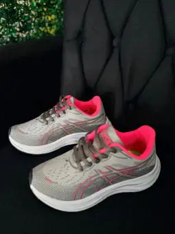Tênis Asics Cinza Rosa - Código 49